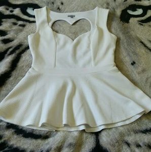 Kawaii Charlotte Russe Sweetheart Neck Flared Top